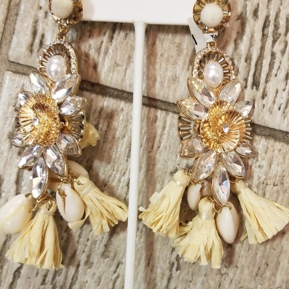 Crystal and Shell Earrings - Picture 2 of 2
